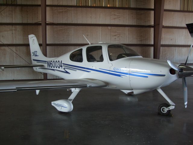 Cirrus SR-22 (N60034)