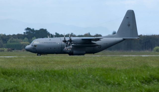 Lockheed C-130 Hercules (ANZ7003) - RNZAF flight Kiwi 1 arrives in Invercargill for Exercises with other forces In Bluff. Named Southern Katipo 2013, the three-week exercise will involve the defence forces of the United States, the United Kingdom, Australia, Canada, France, Malaysia, Papua New Guinea, Singapore, Tonga and New Zealand.