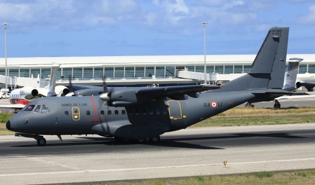 Casa Persuader (CN-235) (F-RAIJ)