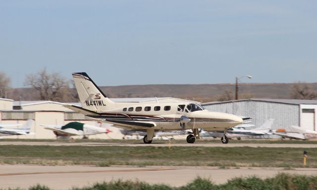 Cessna Conquest 2 (N441WL) - Real nice looking paint scheme on this Conquest.