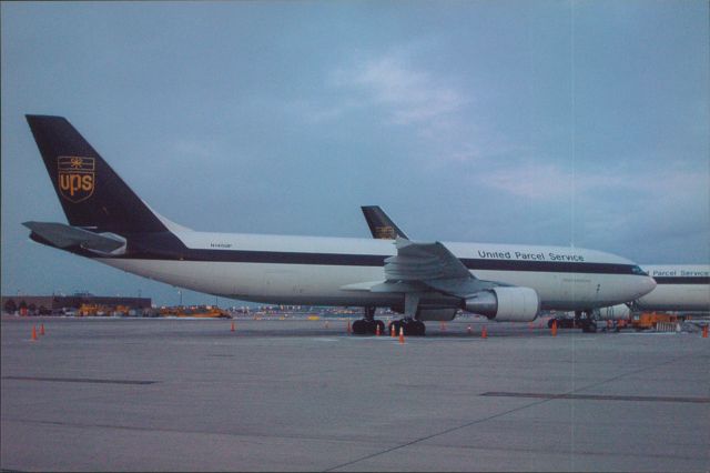 Airbus A300F4-600 (N146UP)