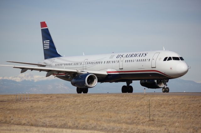 Airbus A321 (N523UW)