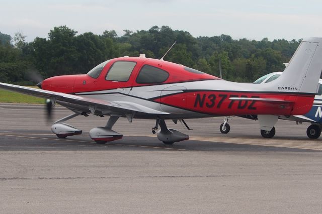 Cirrus SR-22 (N377DZ)