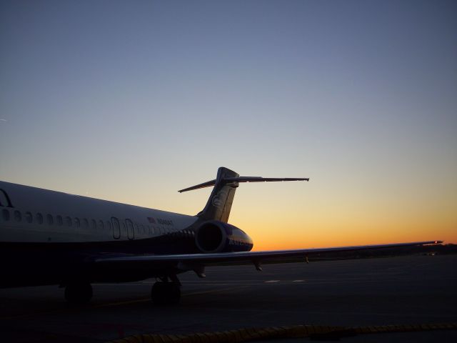 Boeing 737-200 —