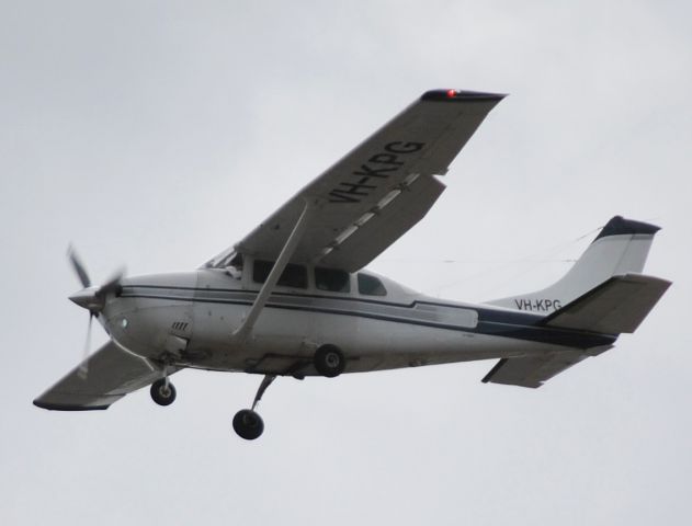Cessna 206 Stationair (VH-KPG)