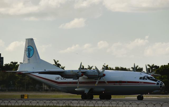 Antonov An-12 (UR-CAJ) - A Very Rare Appearance"A Ukraine Alliance Antonov AN-12 Departing for Columbus,Ohio