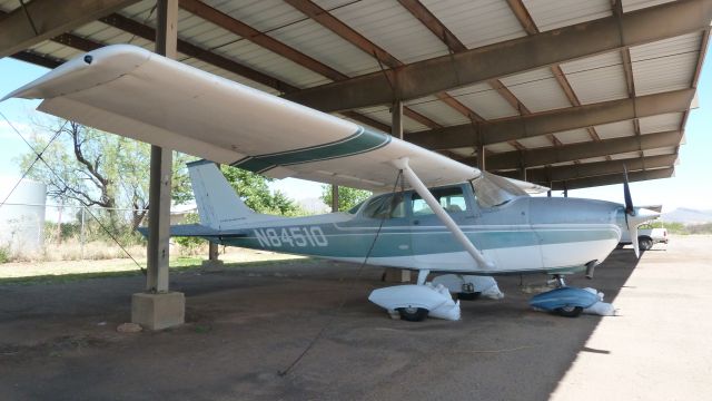 Cessna Skyhawk (N84510)