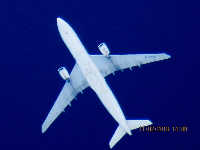 Airbus A330-200 (F-GZCE)