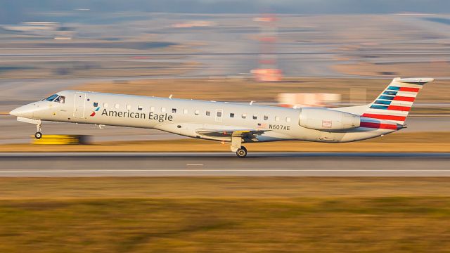 Embraer ERJ-145 (N607AE)