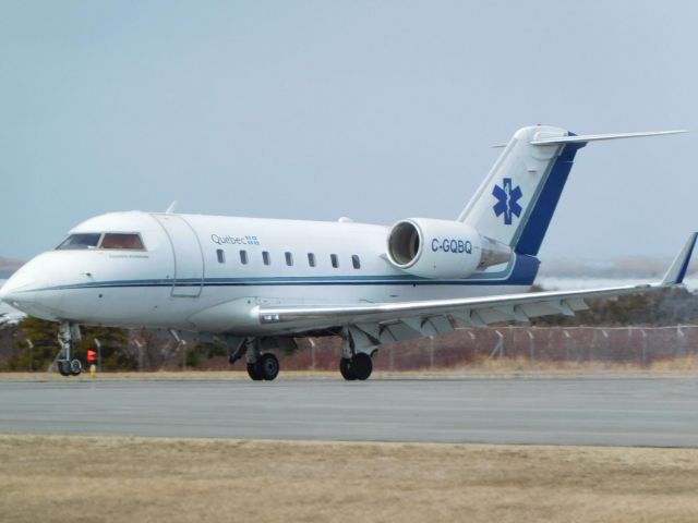 Canadair Challenger (C-GQBQ)