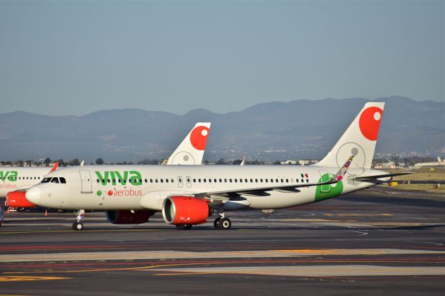 Airbus A320neo (XA-VIO) - Airbus A320-271N, XA-VIO, MSN 8894 of VivaAerobus is taxiing to the designated gate on "Terminal 1" at Mexico City International Airport (10/2020).