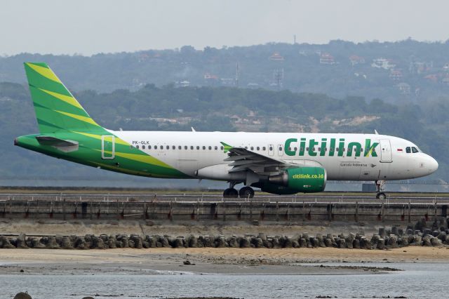 Airbus A320 (PK-GLK)