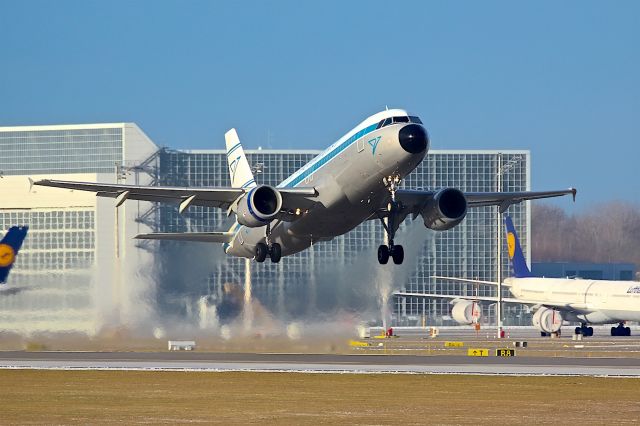 Airbus A320 (D-AICA)