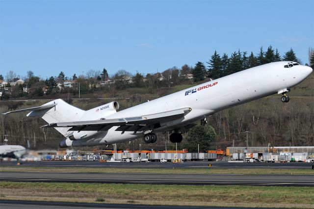 BOEING 727-200 (N216WE)