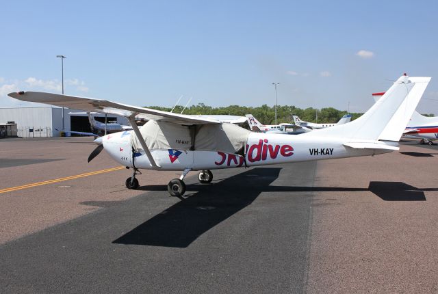 Cessna Skylane (VH-KAY)