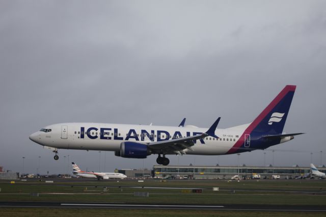 Boeing 737-700 (TF-ICU) - Taken from Mound at Dublin Airport, Feb 2023