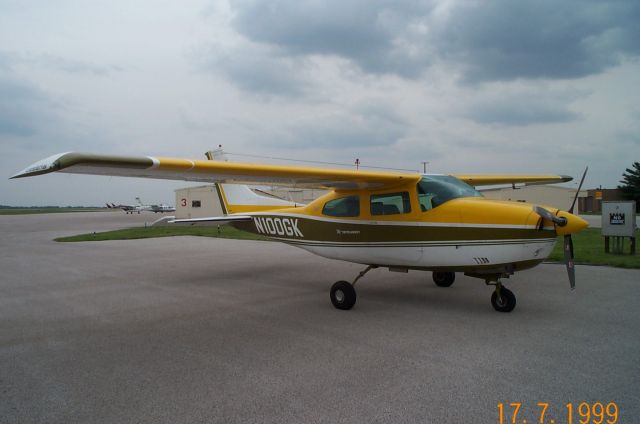 Cessna Centurion (N100GK) - Original Factory Paint Job.  At ALN ramp 1999.