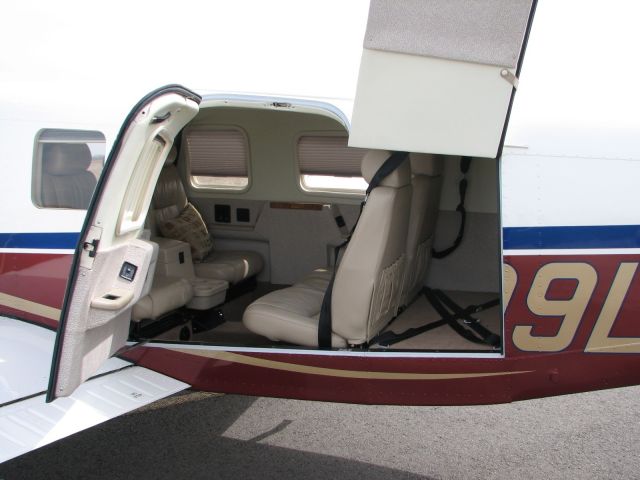 Piper Saratoga (N3099L)