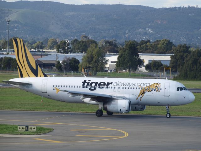 Airbus A320 (VH-VND) - Taxi for take off at Adelaide Airport runway 05 10 June 2013