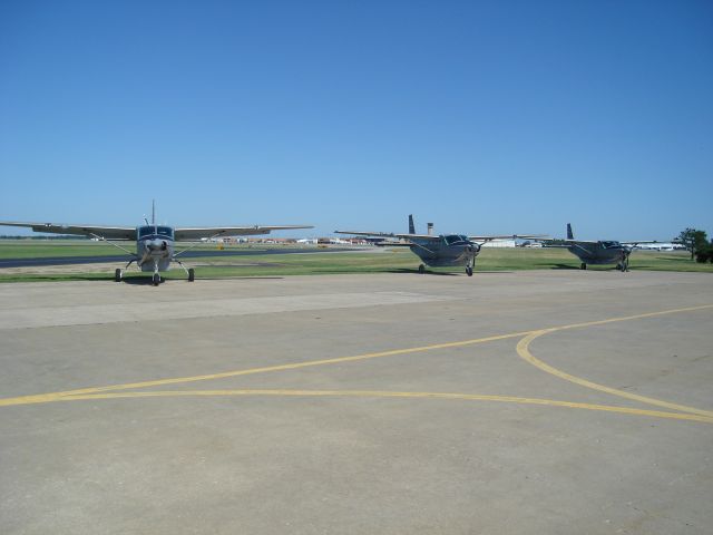 Cessna Caravan (FAC5065) - Colombian Air Force Caravans leaving the nest