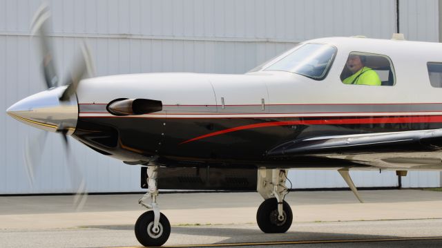 Piper Malibu Meridian (N920LV) - A sharp looking local taxiing from its hangar to 27 enroute to Cobb County. br /br /N920LV. 2003 Piper PA46T-500TP Malibu Meridian. Private. KVPZ. 6/18/23.