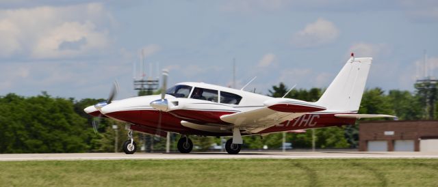 Piper PA-30 Twin Comanche (N217HC) - On flightline