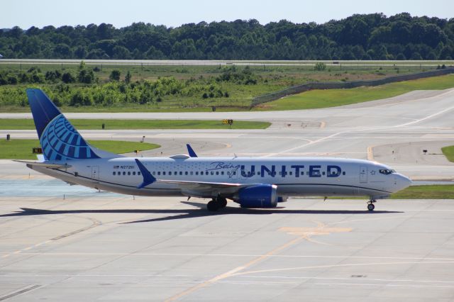 Boeing 737 MAX 8 (N27261)