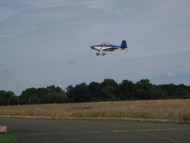 Vans RV-8 (G-NISH)