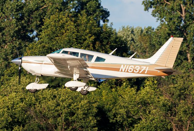 Piper Dakota / Pathfinder (N16371)