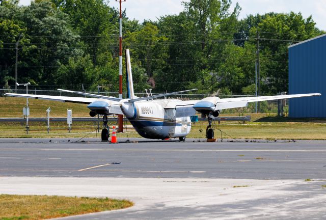 Aero Commander 500 (N690AT)