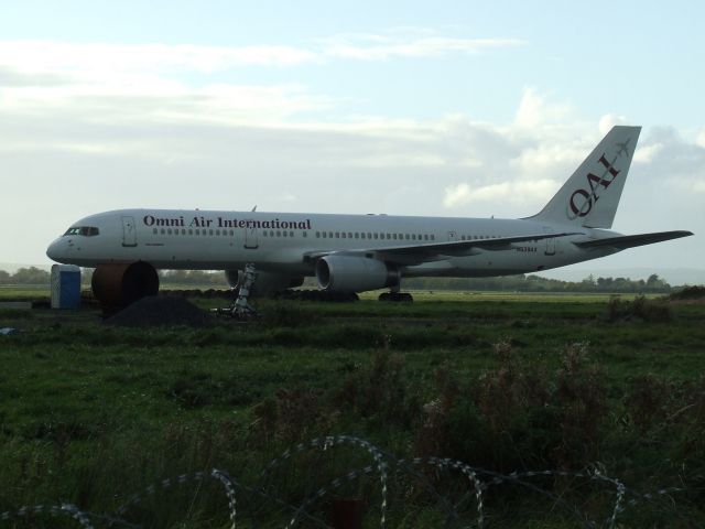 Boeing 757-200 (N639AX)