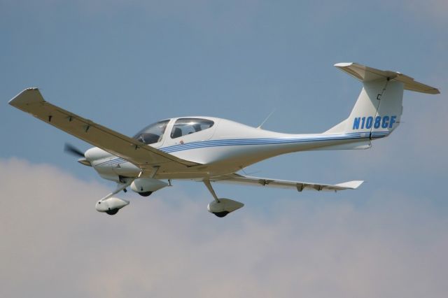 Diamond Star (N108CF) - Flight school trainer  G1000