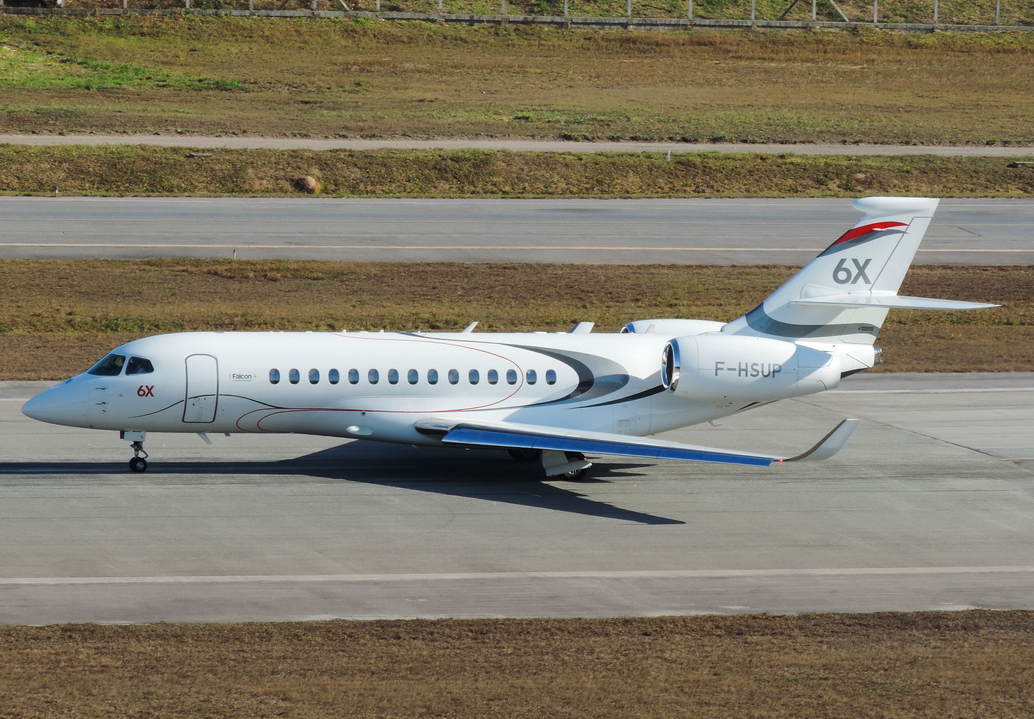 Dassault Falcon 6X (F-HSUP)