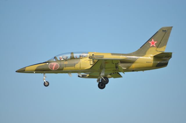 Aero L-39 Albatros (N995X) - Final approach to runway 36 at Airventure 2018.