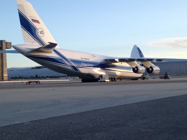 Antonov An-12 — - The Loading Begins 