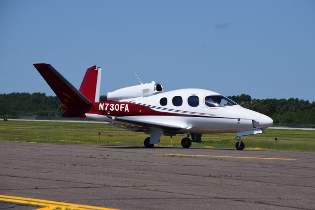 Cirrus Vision SF50 (N730FA)