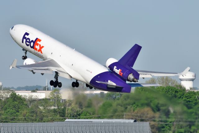 Boeing MD-11 (N597FE) - 23-R 05-17-22