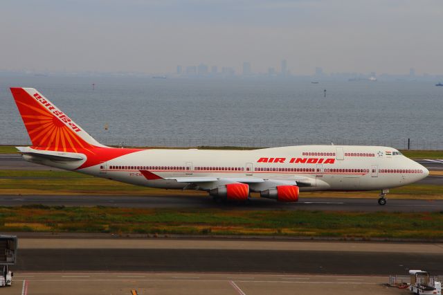 Boeing 747-400 (VT-EVA)