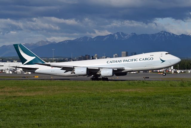 BOEING 747-8 (B-LJJ)