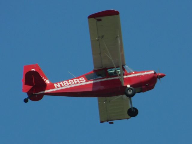 CHAMPION Decathlon (N188RS) - A Champion Decathlon departing Cleveland Airport 