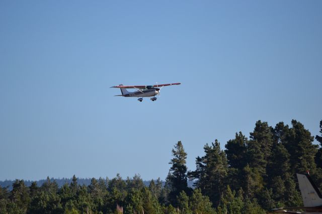 Cessna Skyhawk (N7217G) - Departing Runway 29, 8/12/22.