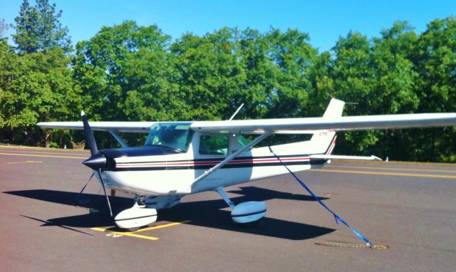 Cessna 152 (N4755P)