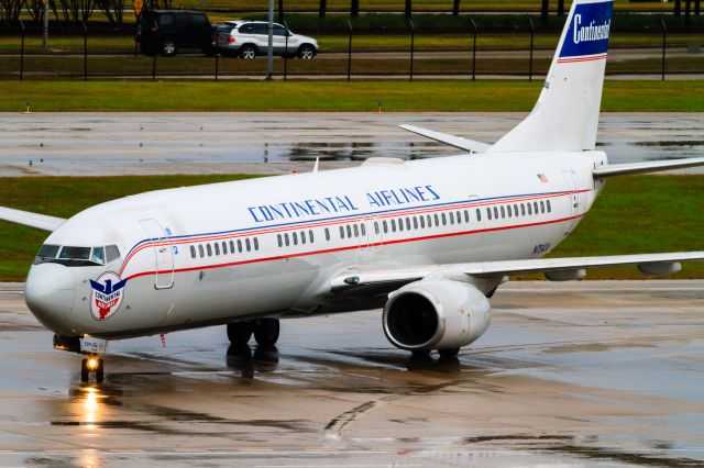 Boeing 737-700 (N75436) - Vintage Paint Scheme