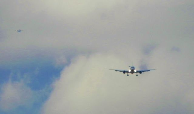 Boeing 757-200 (N757HW)