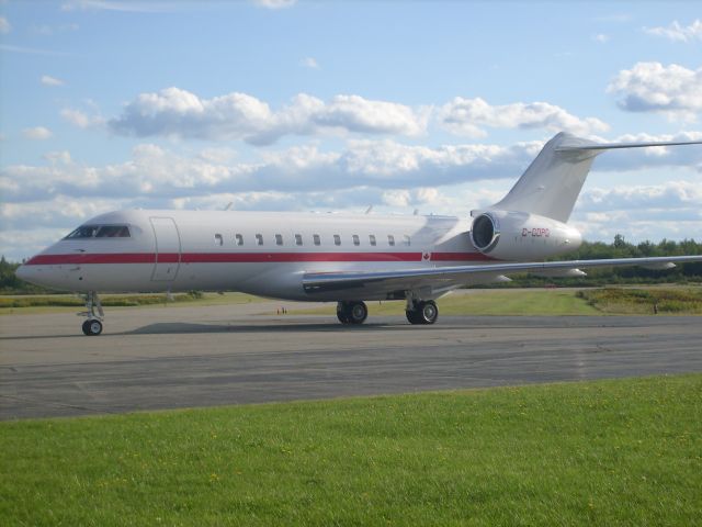 Bombardier Global 5000 (C-GDPG)