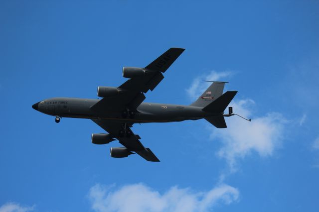 80076 — - USAF (Grissom) KC10 at Osh 2018