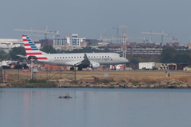 Embraer 170/175 (N440YX)