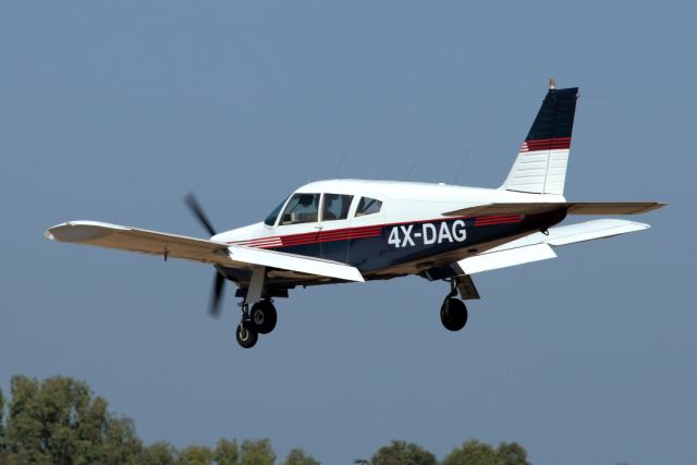 Piper Cherokee (4X-DAG) - 18/10/2020:  The "Arrow" was landing on runway 29.