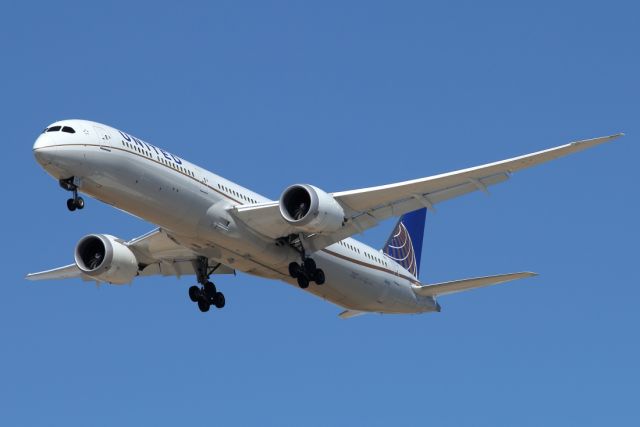 BOEING 787-10 Dreamliner (N14001) - 05/06/2021:  Flight from Newark (EWR) on landing path to runway 30.