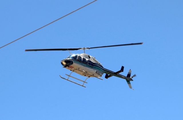 Bell JetRanger (N1957Z) - KRDD - Redding Air Services -206B "Fire 57-Zulu" on final for the LZ by the Redding Tower.